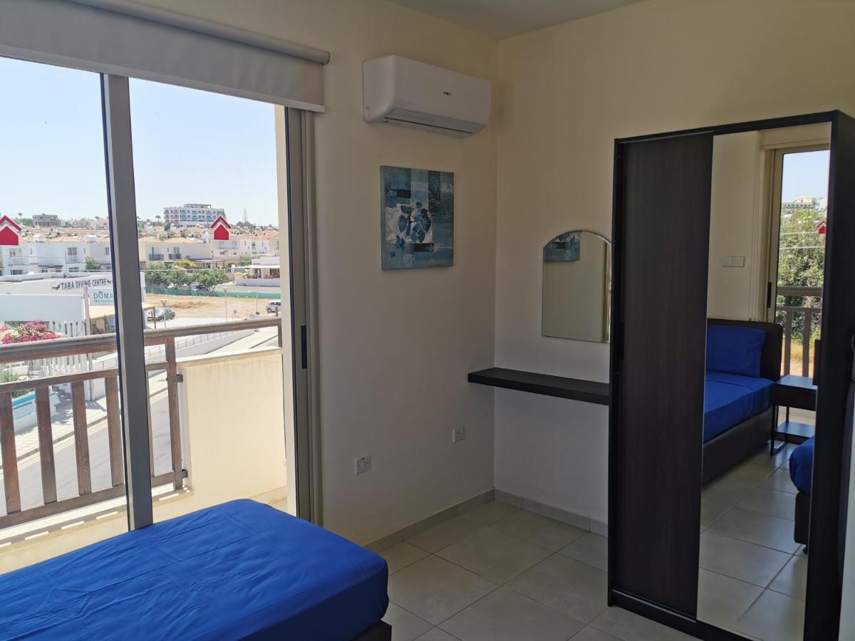Sea View Apartment Protaras Buitenkant foto