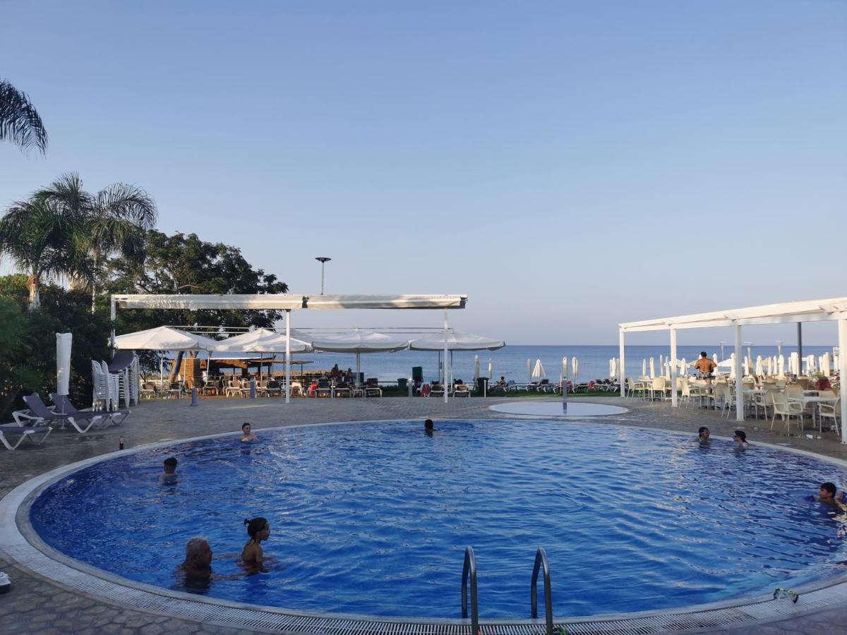 Sea View Apartment Protaras Buitenkant foto
