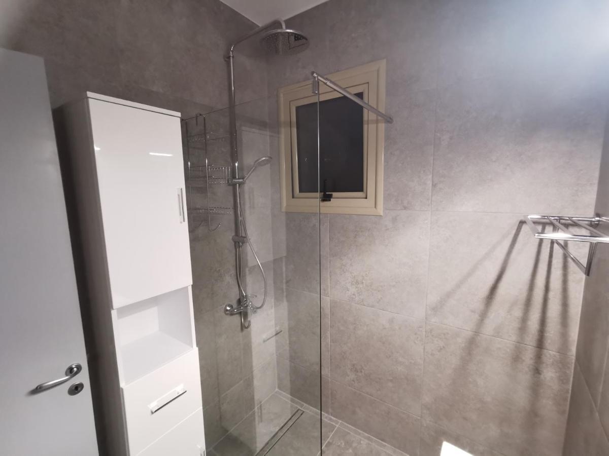 Sea View Apartment Protaras Buitenkant foto