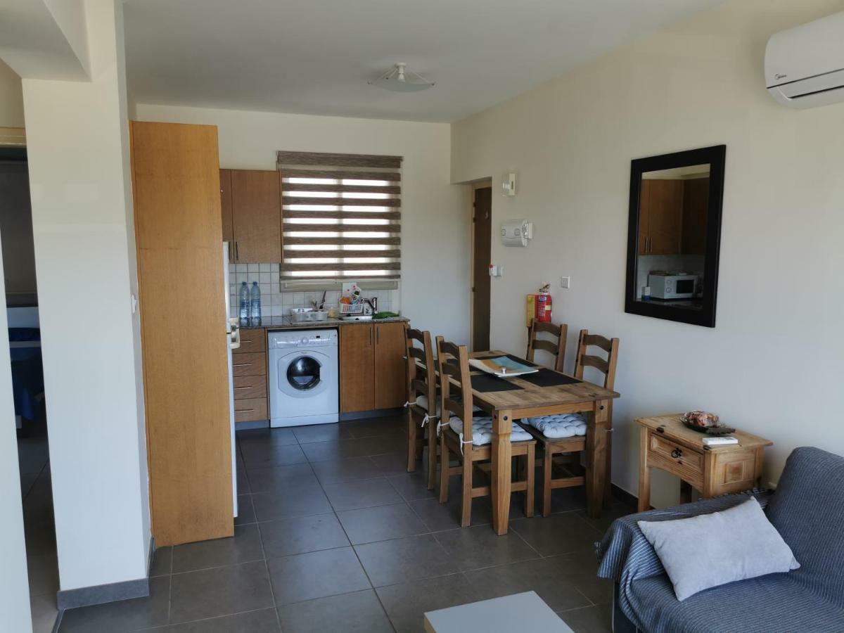 Sea View Apartment Protaras Buitenkant foto