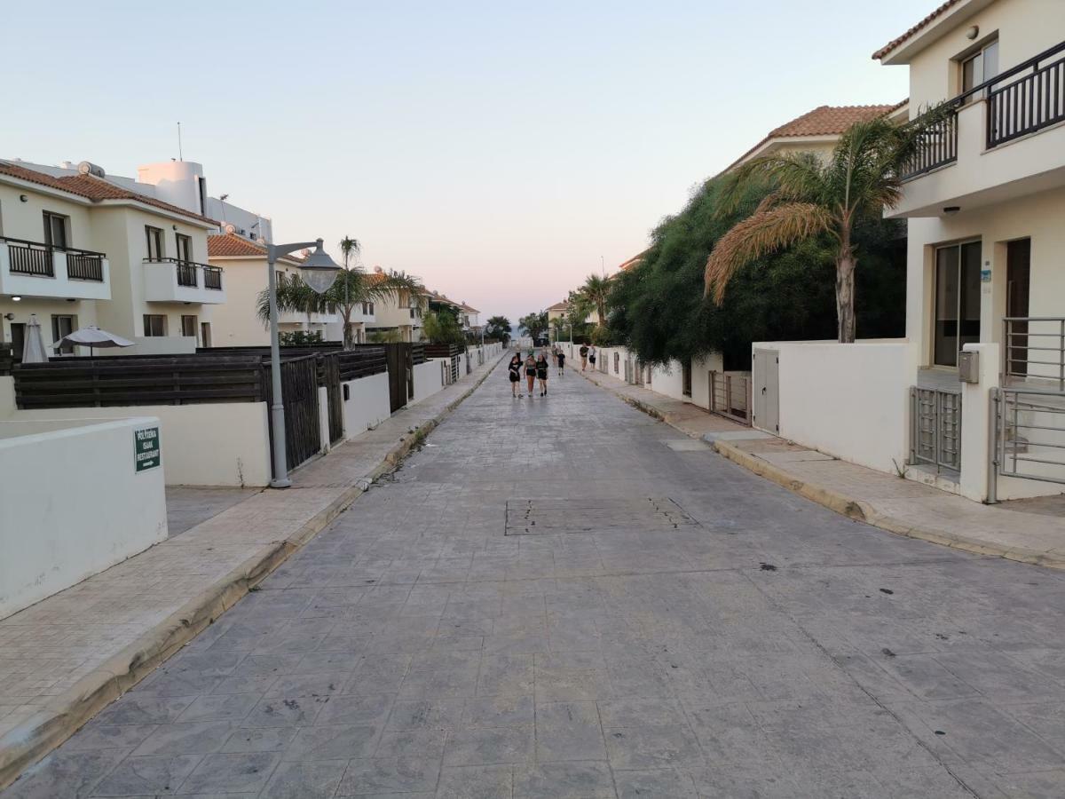 Sea View Apartment Protaras Buitenkant foto